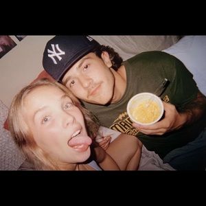 Meet your Posher, Isaac